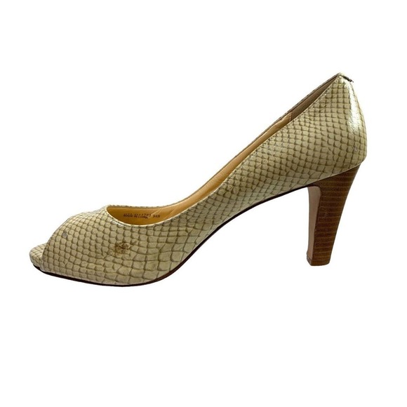 Cole Haan Pump Snake Pattern Patent Slip On Beige Leather Women Sz 9.5B - Picture 2 of 10